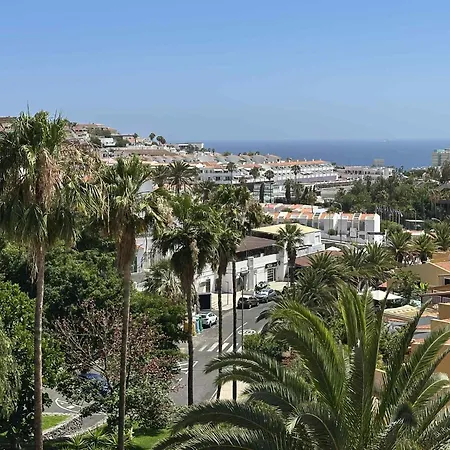 Brisas Seaview - * 阿德耶