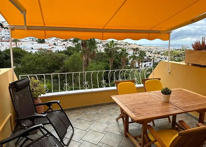 Brisas Seaview -